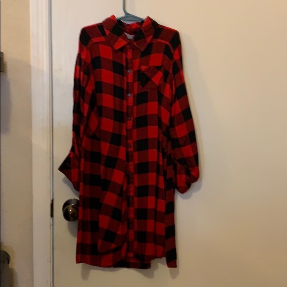 Three button down winter dresses - Picture 4 of 9